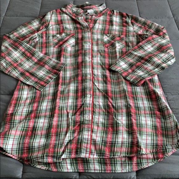 Victoria’s Secret Pajama Shirt & Matching Bra - Picture 3 of 16